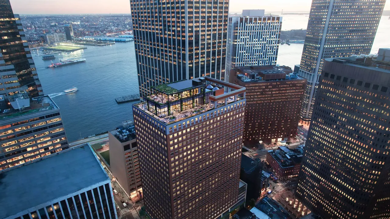 Außenansicht: Es wird die Fassade der hausInvest Immobilie 100 Pearl Street in New York abgebildet