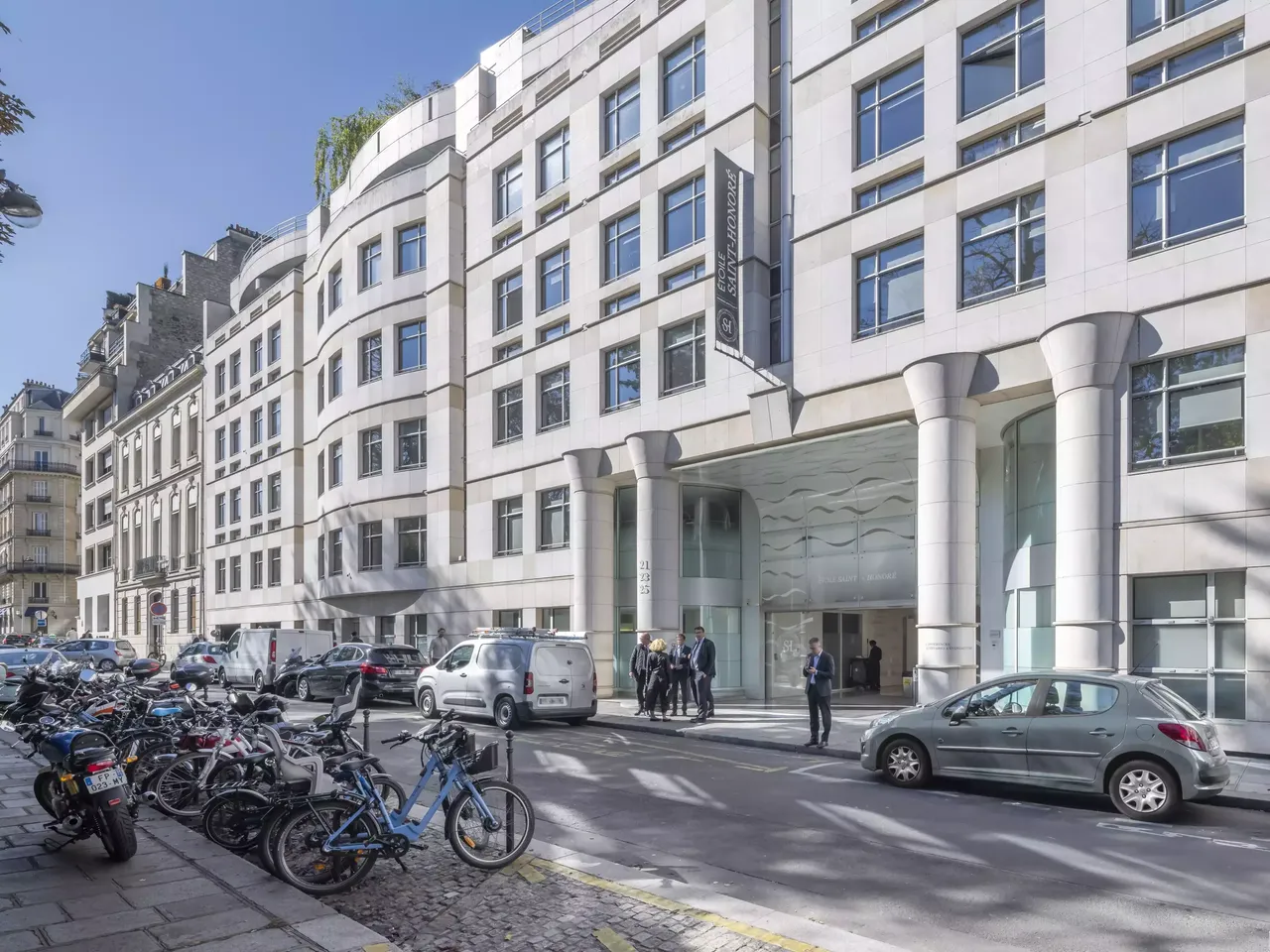 commerzreal-hausinvest-office-etoile-saint-honore-paris-we143-exterior-06