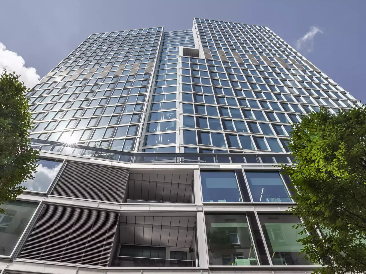 commerzreal-hausinvest-office-widok-towers-warsaw-exterior-05