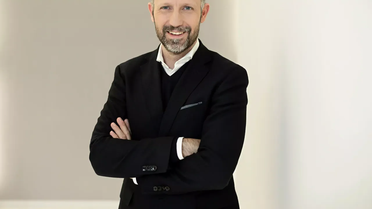 Porträtbild von Mario Schüttauf, Head of Portfoliomanagement