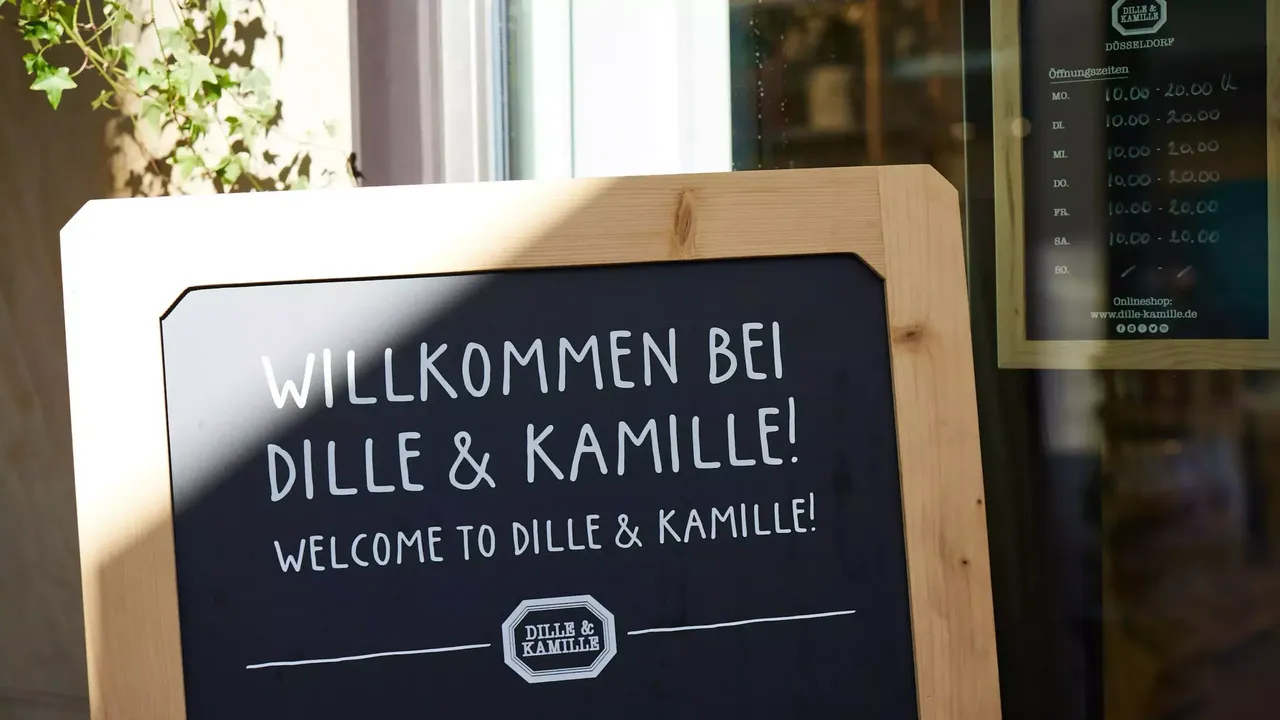 Innenansicht des Dille & Kamille-Stores in der hausInvest Immobilie Flingerstraße in Düsseldorf.