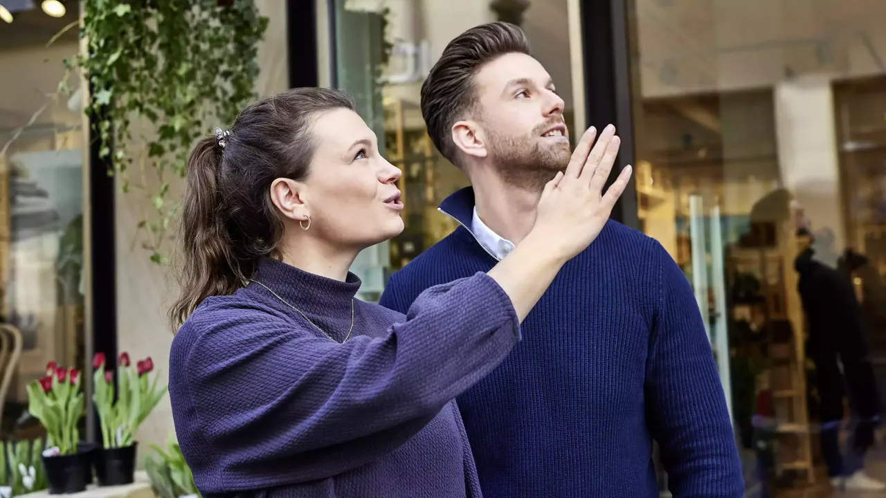 Luuk und Corinna vor dem Store, Dille & Kamille