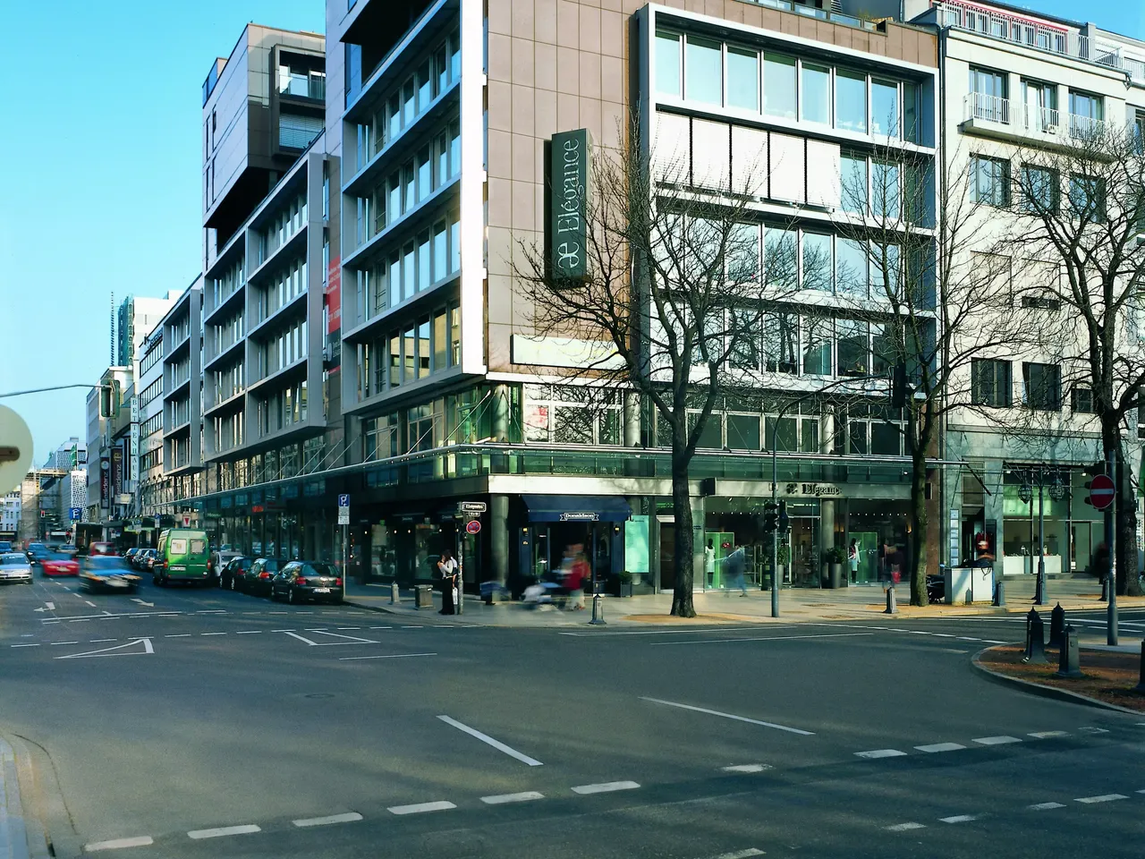 commerszreal-hausinvest-retail-koe-92-a-duesseldorf-we85-01