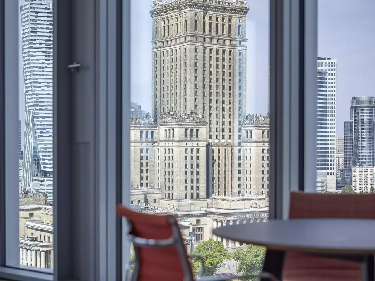 commerzreal-hausinvest-office-widok-towers-warsaw-view-03