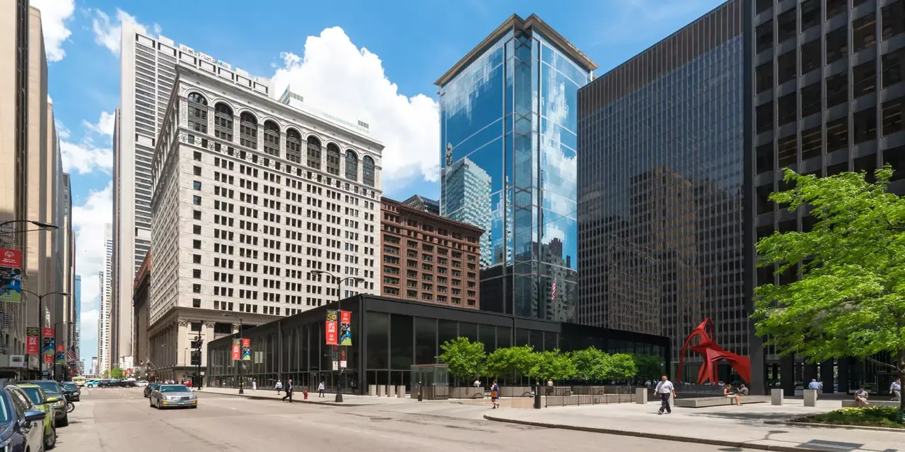 commerzreal-hausinvest-office-the-national-chicago-we320-15
